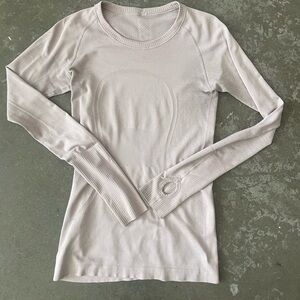 Lulu Lemon Swiftly Tech long sleeve shirt